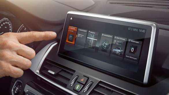 Touch Interface de la BMW Série 2 Active Tourer Touch Interface Control Display de la BMW Série 2 Active Tourer F45 2018 habitacle