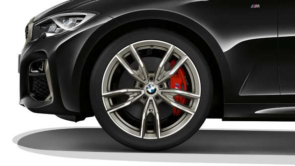 Jantes BMW M 19" en alliage léger792 M, en Bicolor BMW M340i xDrive Berline G20 2020 BMW M340i xDrive Berline G20 2020 jantes en alliage léger BMW M 19" 792 M en Bicolor, vue en gros plan de la jante