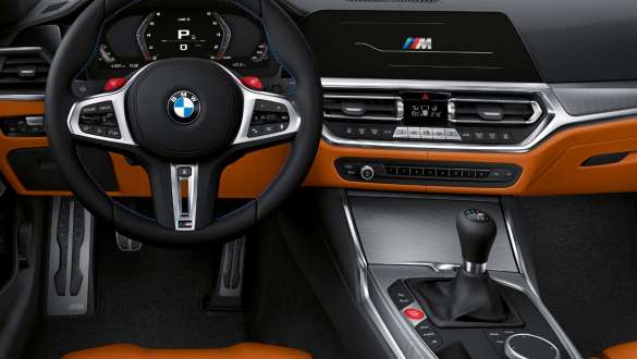 Panneau de commande de la console centrale de la BMW M3 Berline G80 2020, habitacle Panneau de commande de la BMW M3 Berline G80 2020 de la console centrale, habitacle