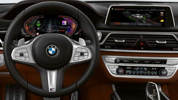 Driving Assistant Pack Professional BMW M760Li xDrive Berline, Driving Assistant Pack Professional