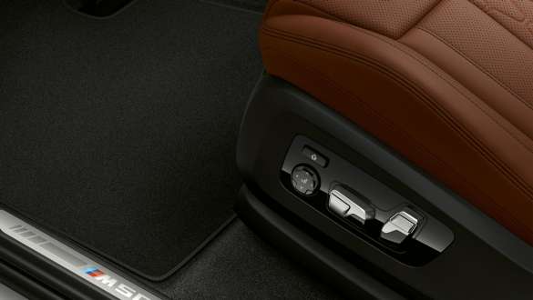 BMW X7 M, habitacle avec sièges M multifonctions BMW X7 M, habitacle avec sièges M multifonctions, G07