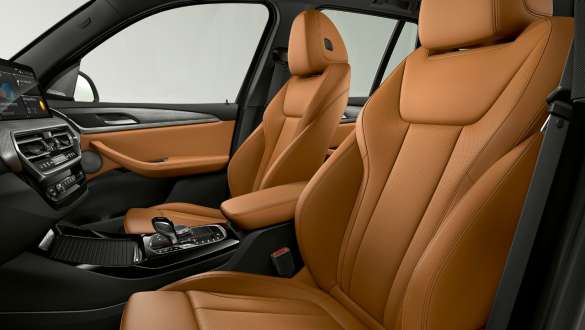BMW X3 G01 avec sièges sport pour le conducteur et le passager 2021 BMW X3 G01 avec sièges sport pour le conducteur et le passager 2021
