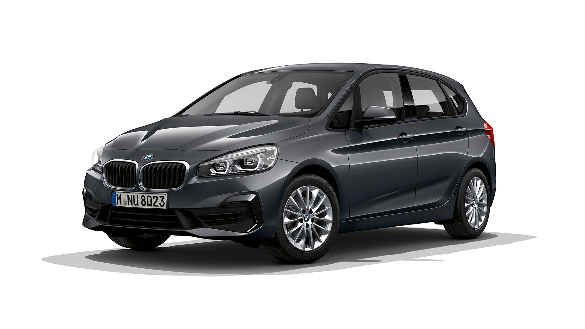 Vue de trois quarts avant de la BMW Série 2 Actve Tourer, Modèle Advantage BMW Série 2 Active Tourer, Modèle Advantage, 218i F45 2018 Mineralgrau metallic, vue de trois quarts avant