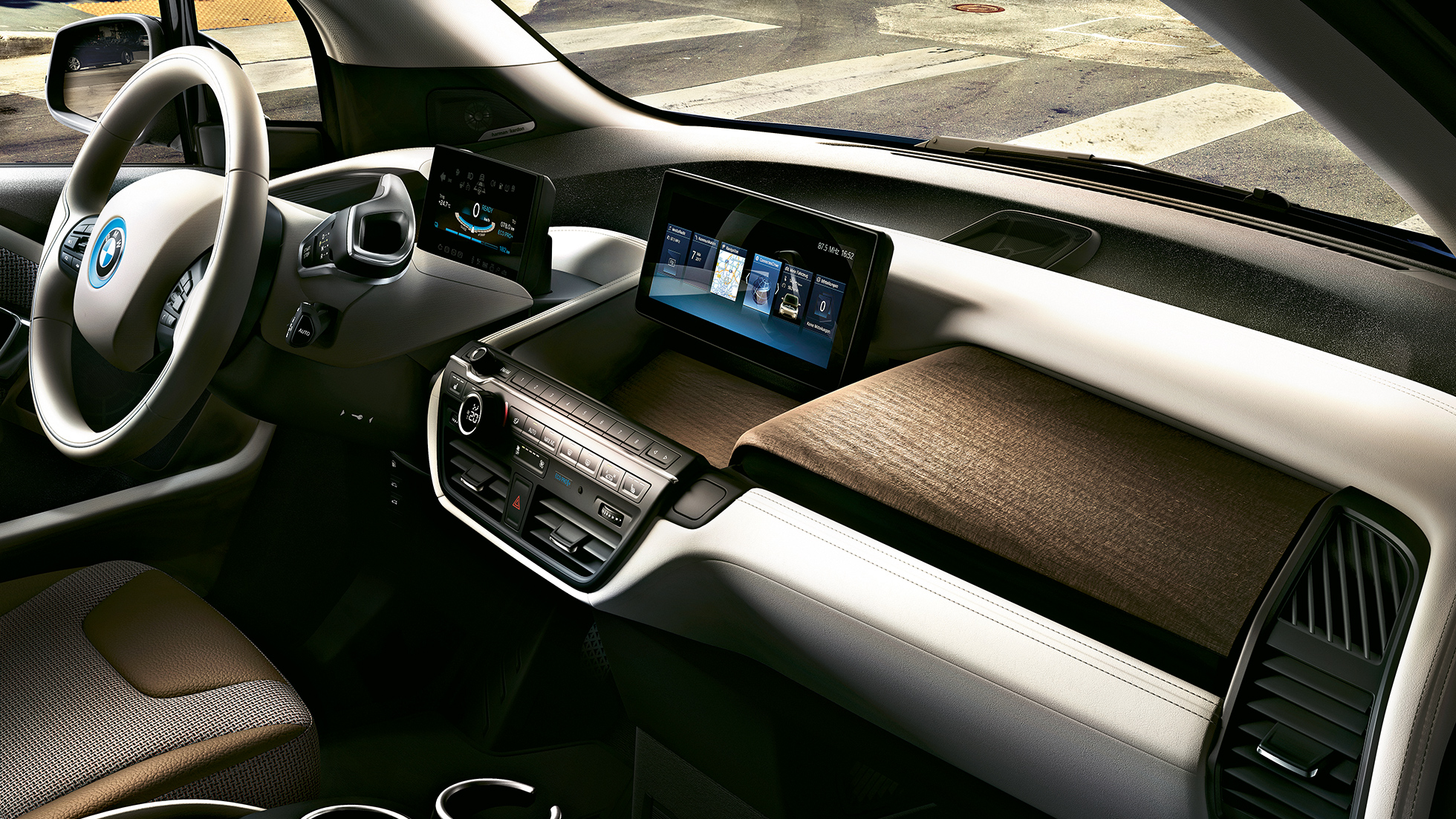 BMW i3 2018 habitacle Habitacle de la BMW i3 I01 2018 Control Display