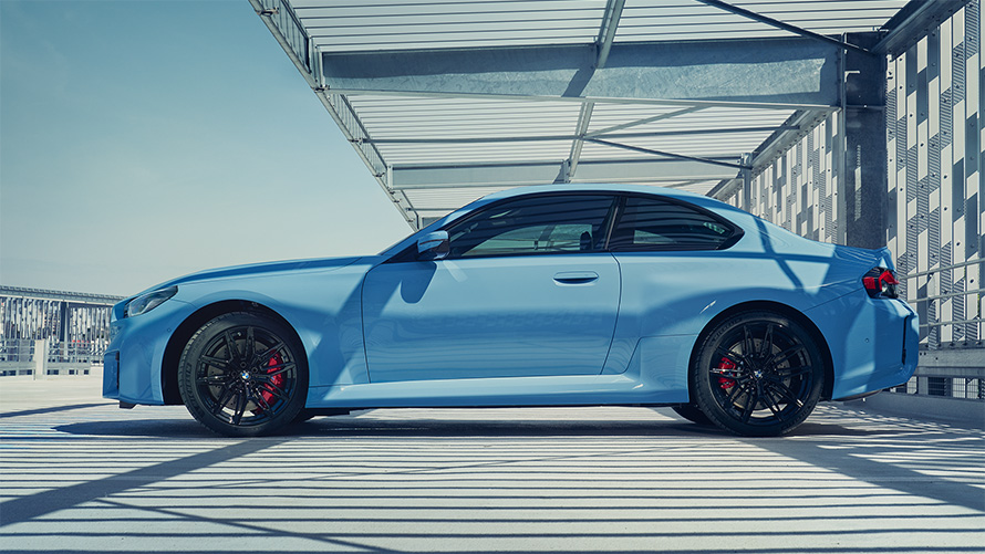 Langage plastique compact BMW M2 G87