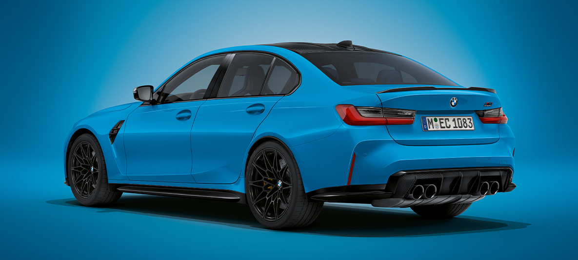 BMW Individual Dravitgrau metallic BMW M3 Berline G80 2020 Vue de trois quarts avant de la BMW M3 Berline Individual Aventurinrot metallic G80 2020