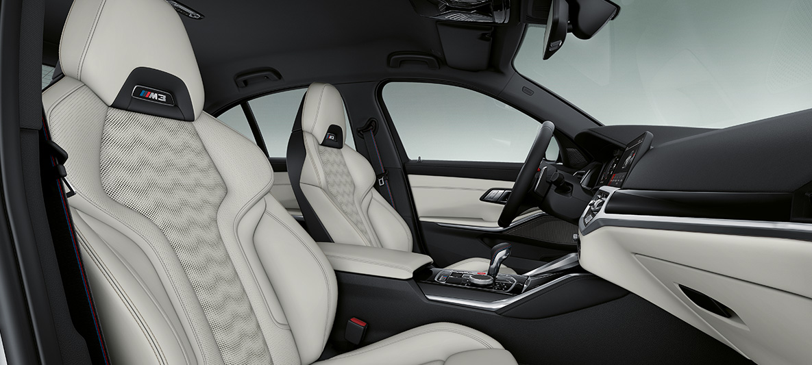 BMW Individual revêtement intérieur tout cuir Merino Tartufo BMW M3 Berline 2020 G80, habitacle BMW Individual revêtement intérieur tout cuir Merino Tartufo BMW M3 Berline G80 2020, poste de conduite