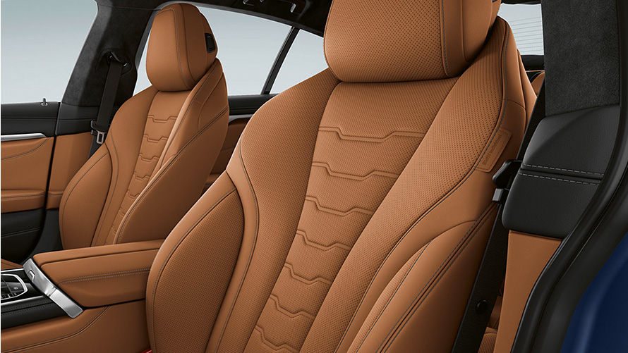 BMW M850i xDrive Gran Coupé G16 LCI restylage 2022 habitacle sièges multifonctions