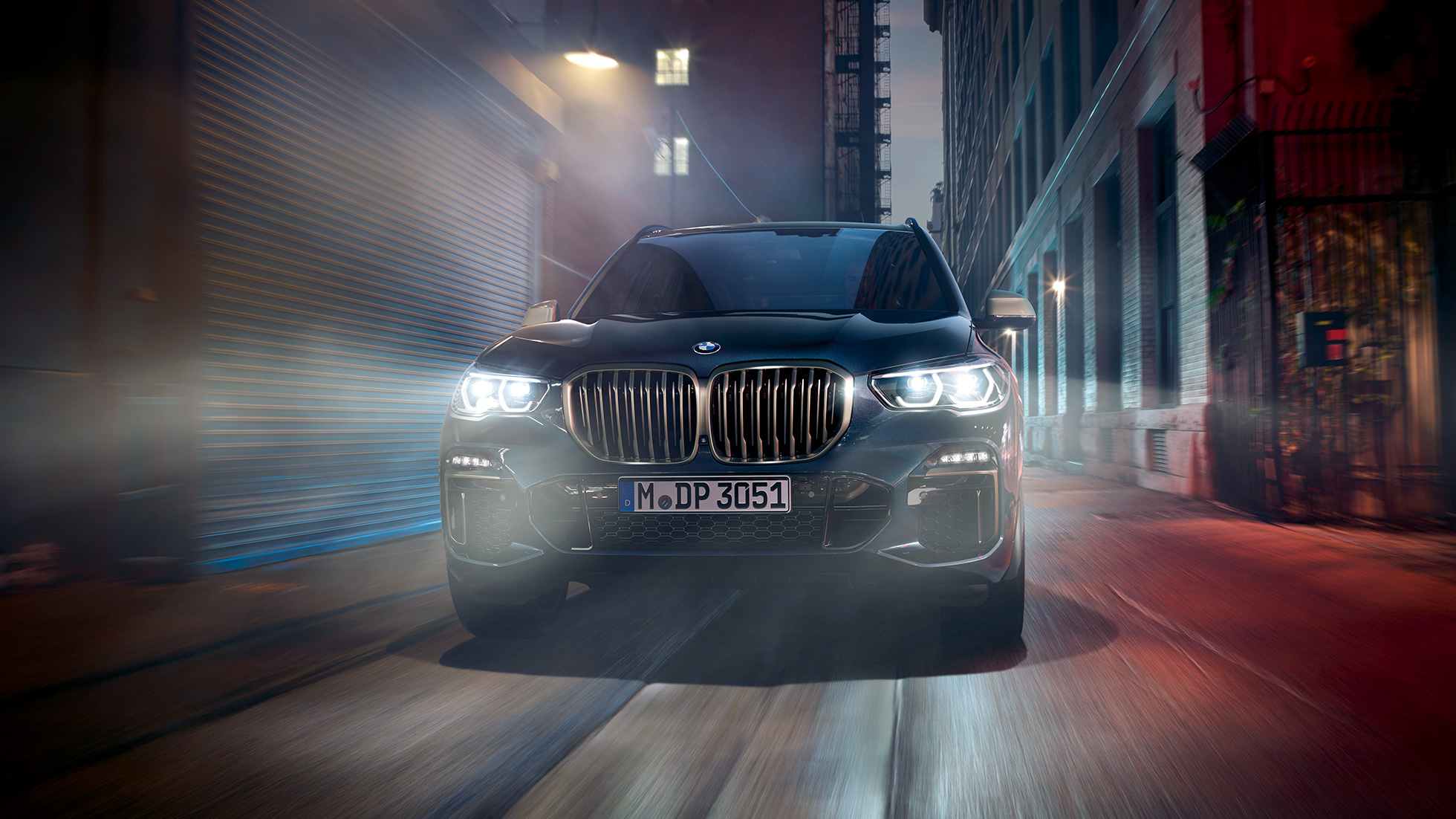 Doubles naseaux BMW, BMW X5 M50i et M50d Doubles naseaux BMW en Ceriumgrau, BMW X5 M50i et M50d G05 en Carbonschwarz metallic, vue de face