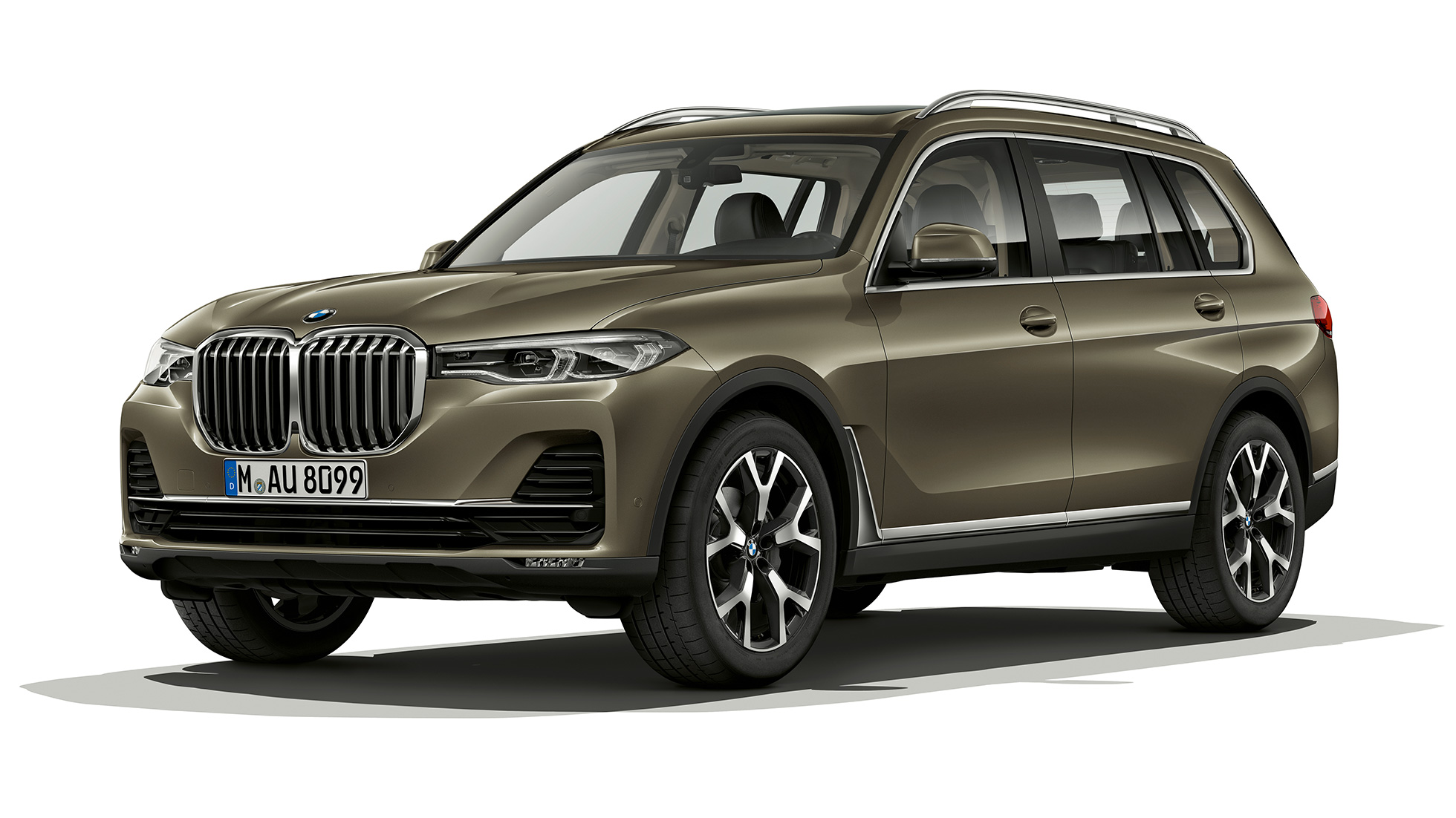 BMW X7 modèle de base Vue en studio, de trois quarts avant de la BMW X7 en Vermontbronze
