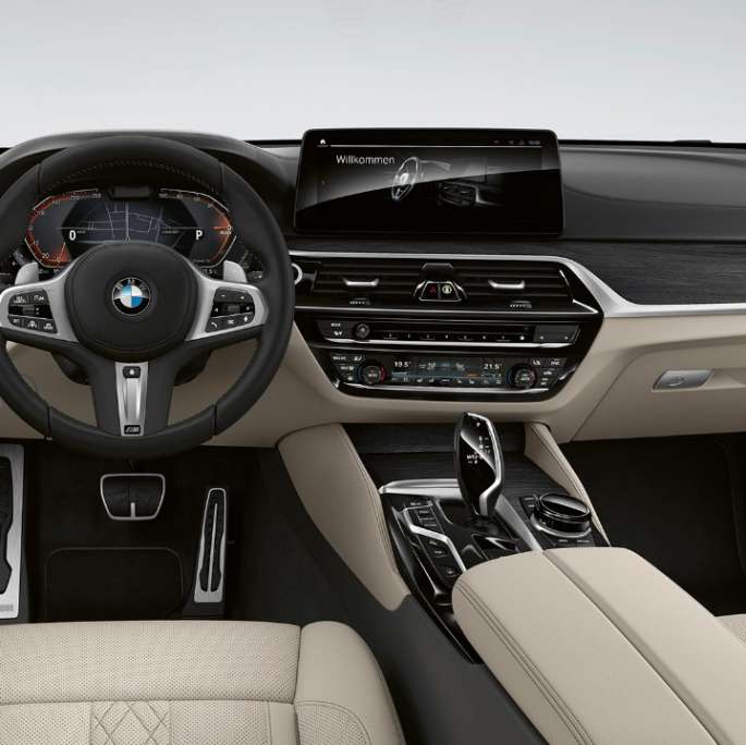 BMW Série 6 Gran Turismo G32 640i xDrive 2020 Kit M Sport cuir Nappa en Elfenbeinweiß, habitacle 