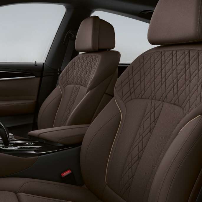 Garnissage en cuir exclusif Nappa Mokka de la BMW Série 6 Gran Turismo G32 640d xDrive 2020 Modèle Luxury, habitacle